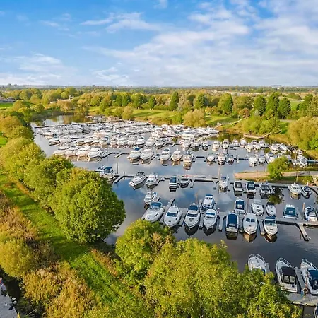 York Marina * Naburn