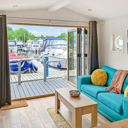 Holiday park York Marina *