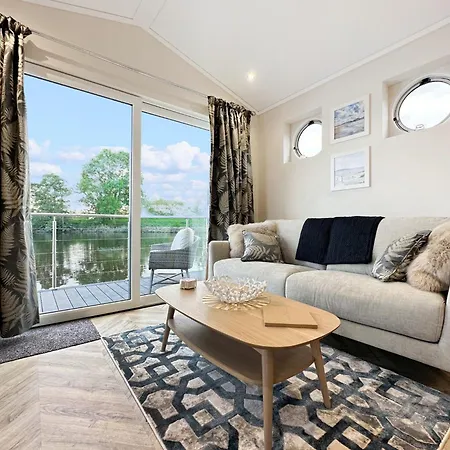 York Marina Tatil parkı Naburn