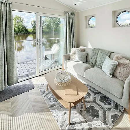 York Marina 홀리데이파크 Naburn