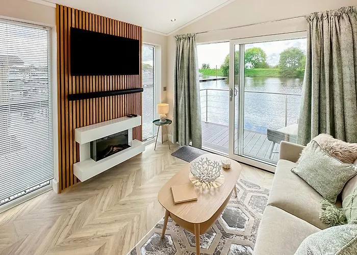 York Marina * Naburn